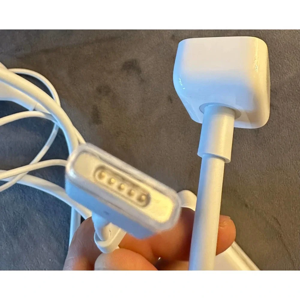 Apple MagSafe 2 Power Supply and Extension Cable (85w), NEW